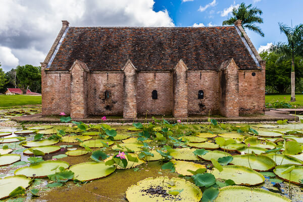 fort nieuw amsterdam suriname